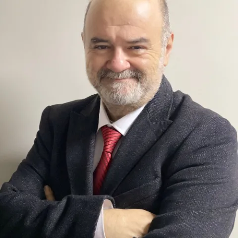 Uzm. Dr. SALİH DERYA AKIN