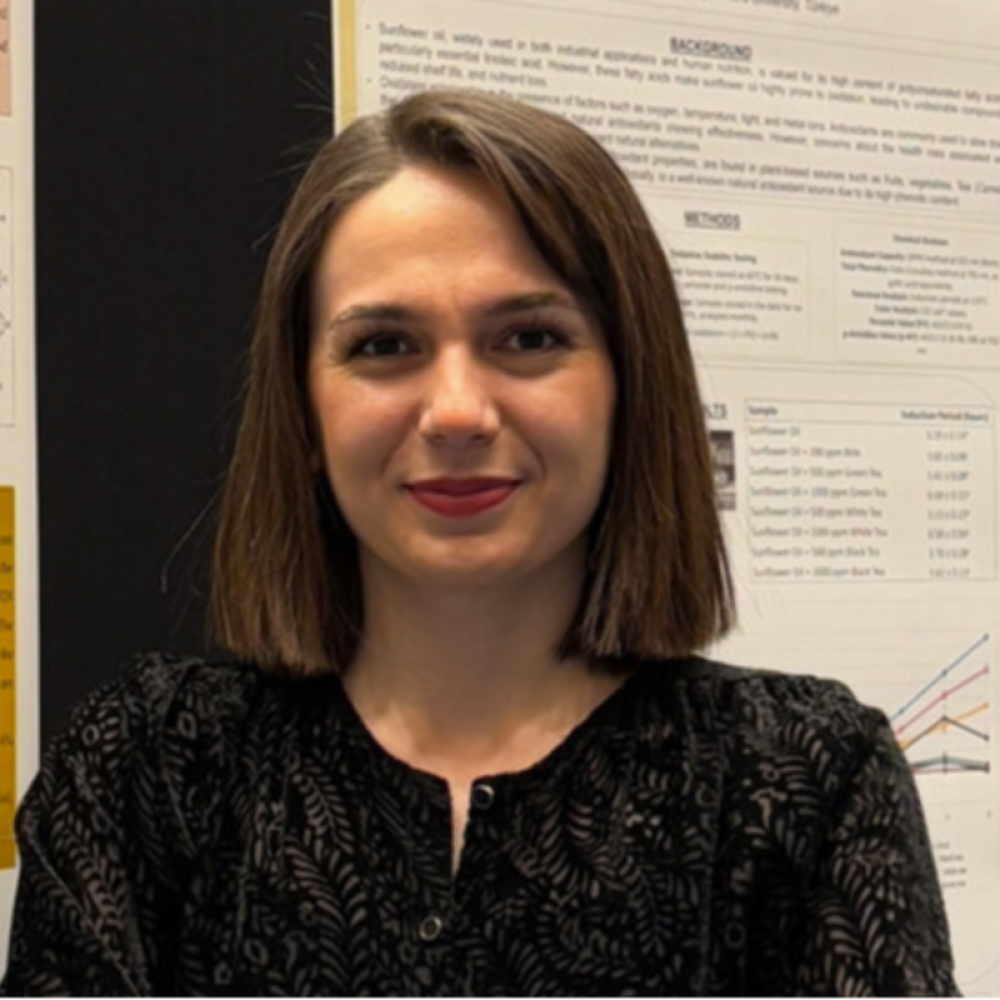 DR. AYŞE AKPINAR ŞAHIN
