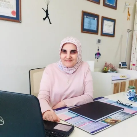 Dr. Öğr. Üyesi ESENGÜL KELEŞ
