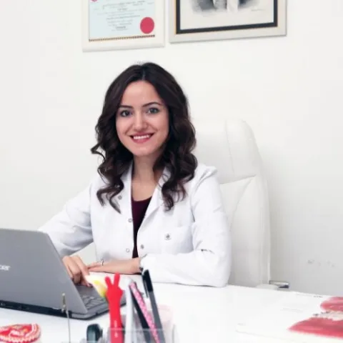 Diş hək. ASLI KAYA SAYMAN